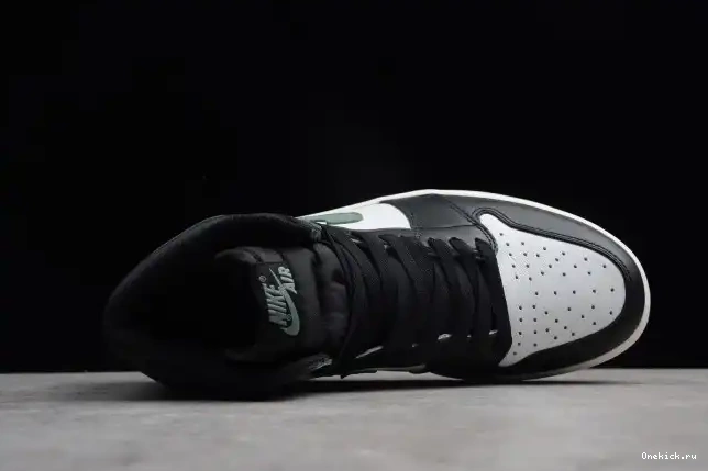 One Kick OG 1 Retro Air Jordan Clay 555088-135 High Green 0626